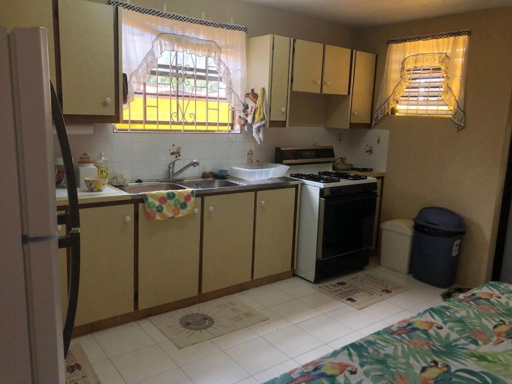 Donamae 2 Story Barbados House Villa Bridgetown Kültér fotó