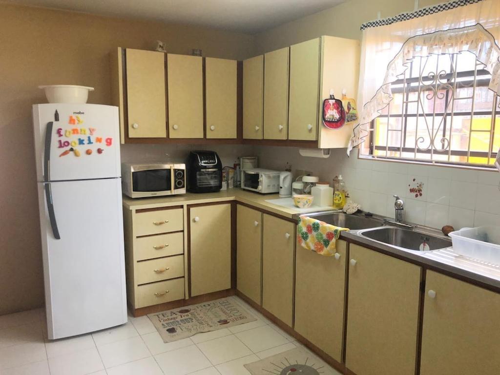 Donamae 2 Story Barbados House Villa Bridgetown Kültér fotó